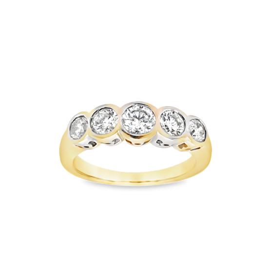 Pre Owned 18ct 5 Stone Diamond Ring ZX95 Pre Owned 18ct 5 Stone Diamond Ring ZX95